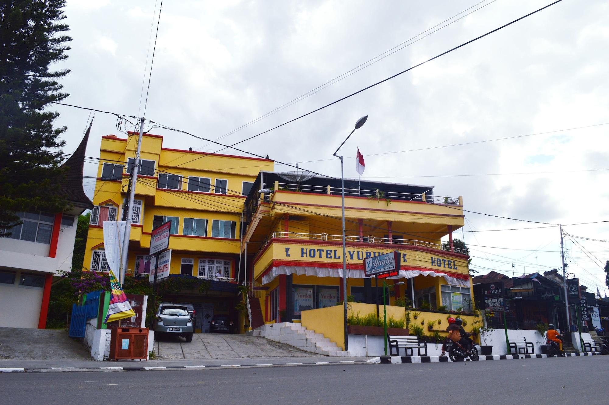 Hotel Yuriko Bukittinggi Esterno foto