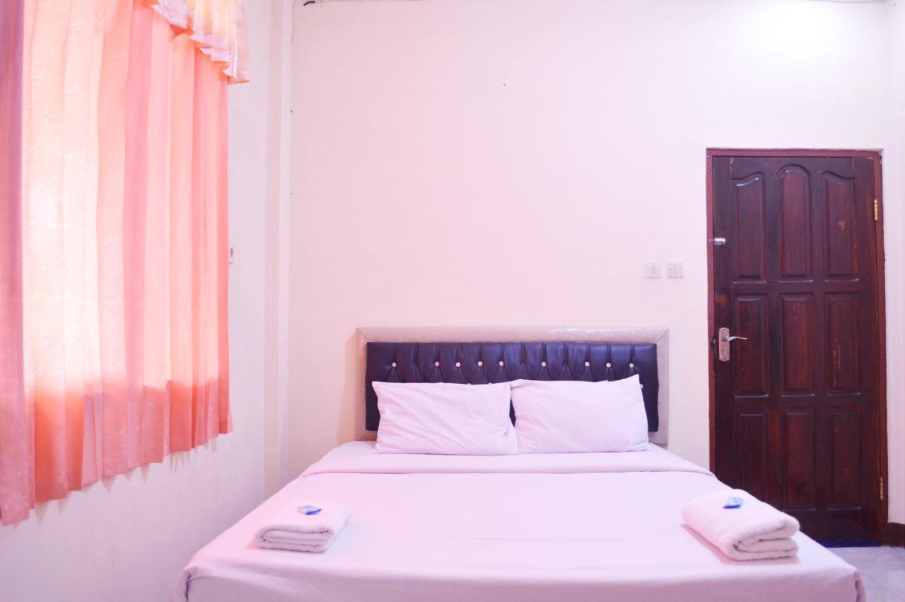 Hotel Yuriko Bukittinggi Esterno foto