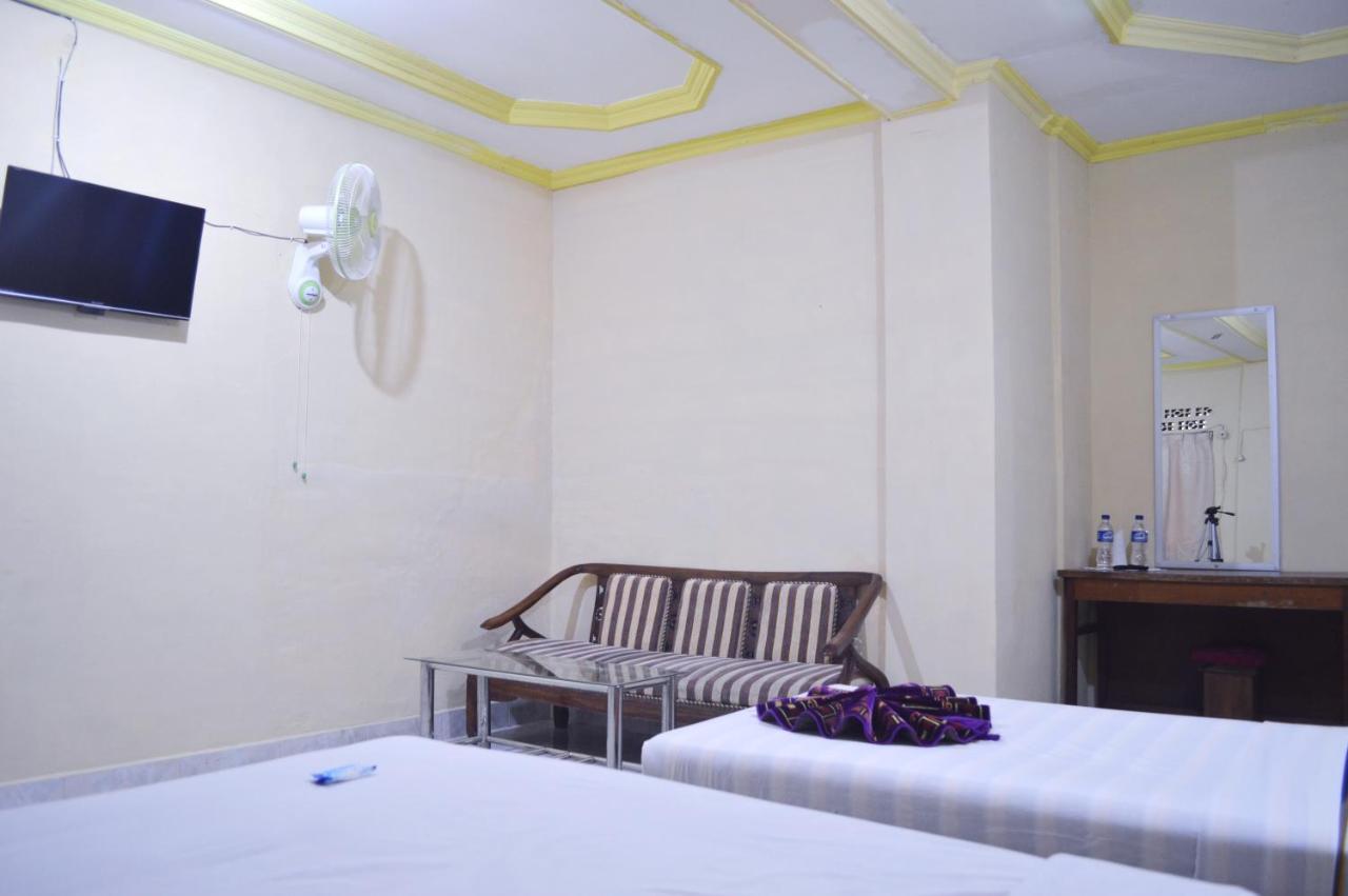 Hotel Yuriko Bukittinggi Esterno foto